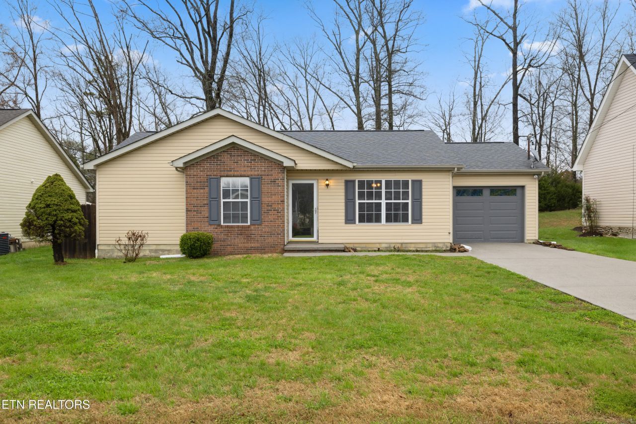 154 Nicole Chase Lane, Knoxville, TN 37924 Main Photo