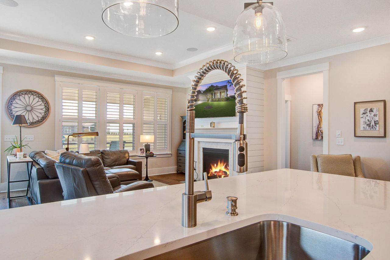 311 Autumn Azalea Way Photo 20