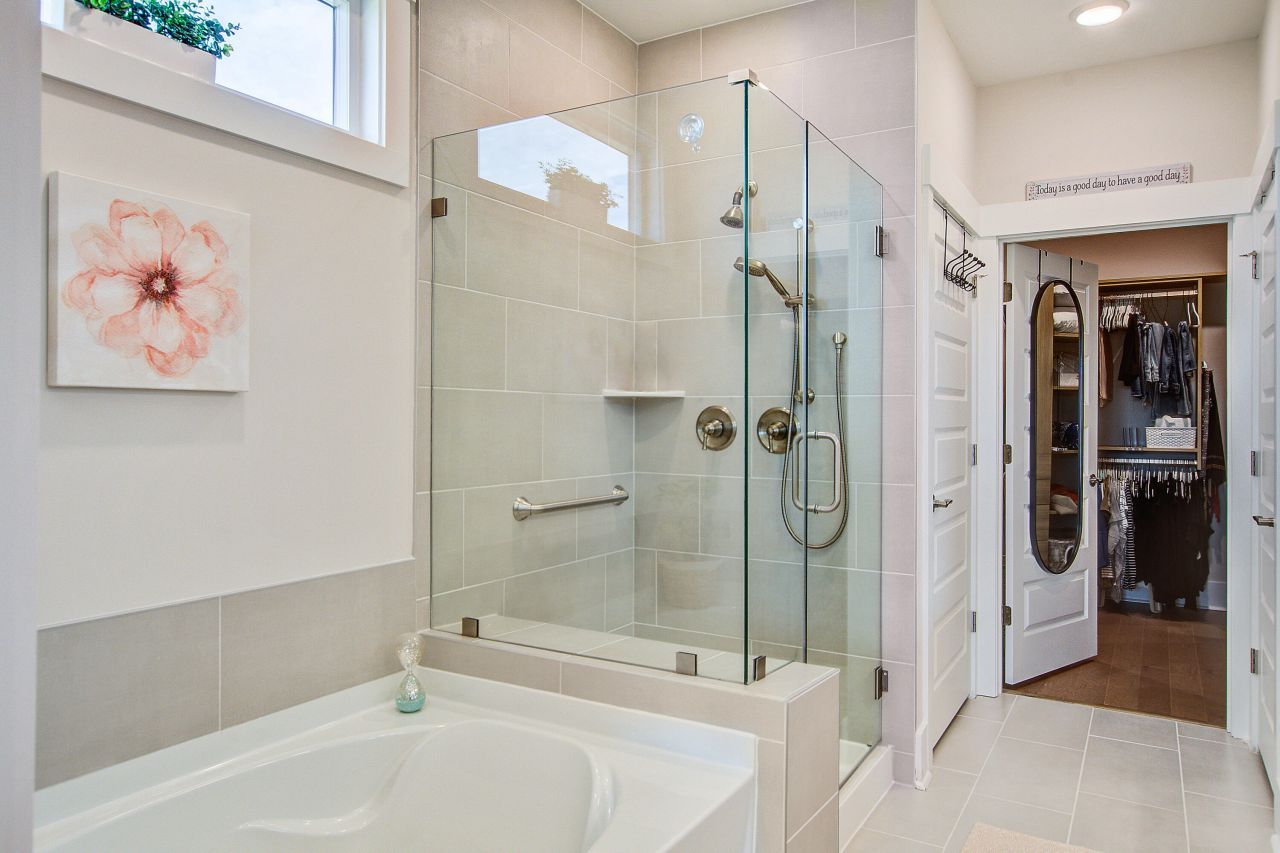 311 Autumn Azalea Way Photo 29