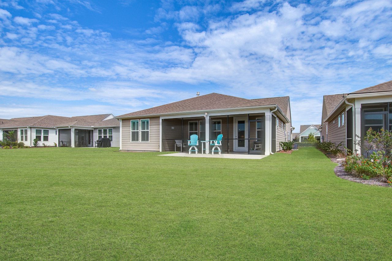 311 Autumn Azalea Way Photo 35