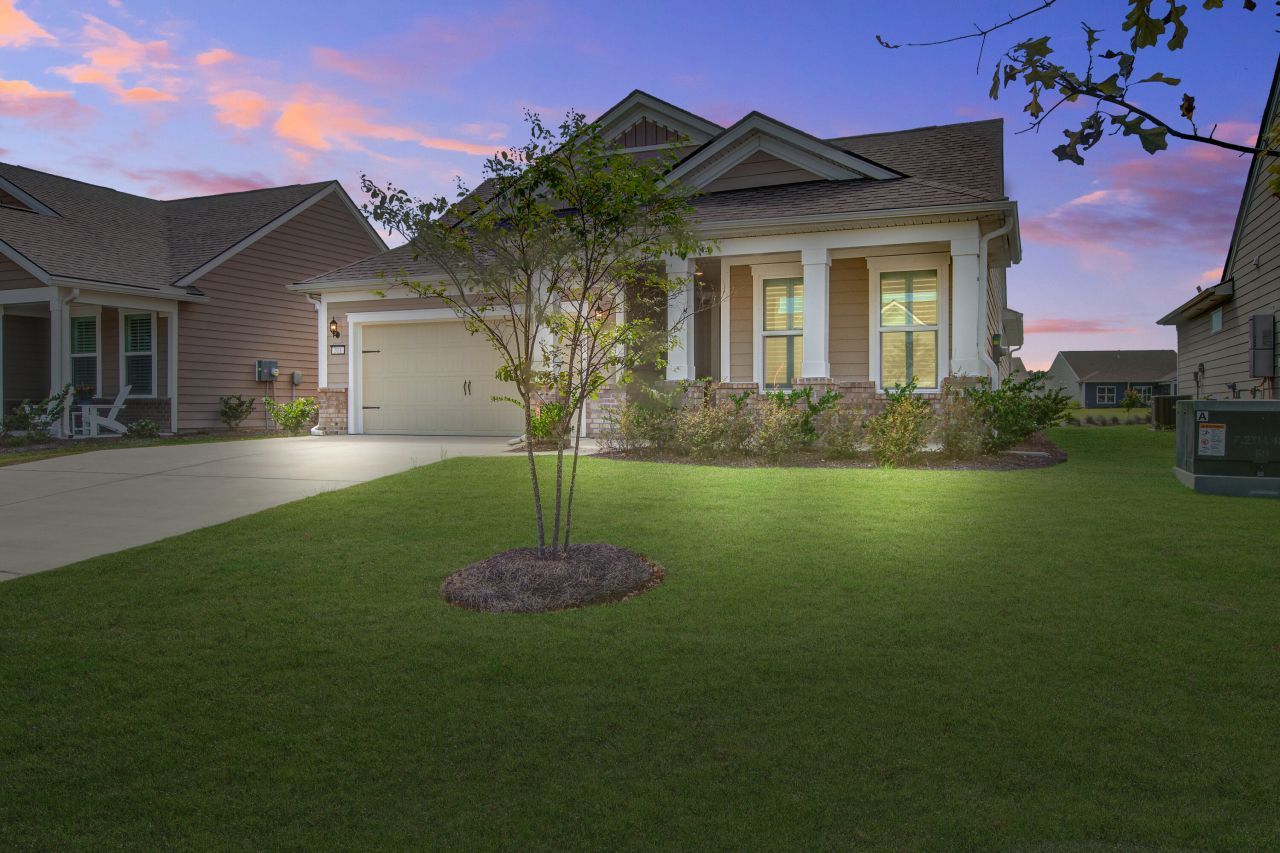 311 Autumn Azalea Way Photo 6