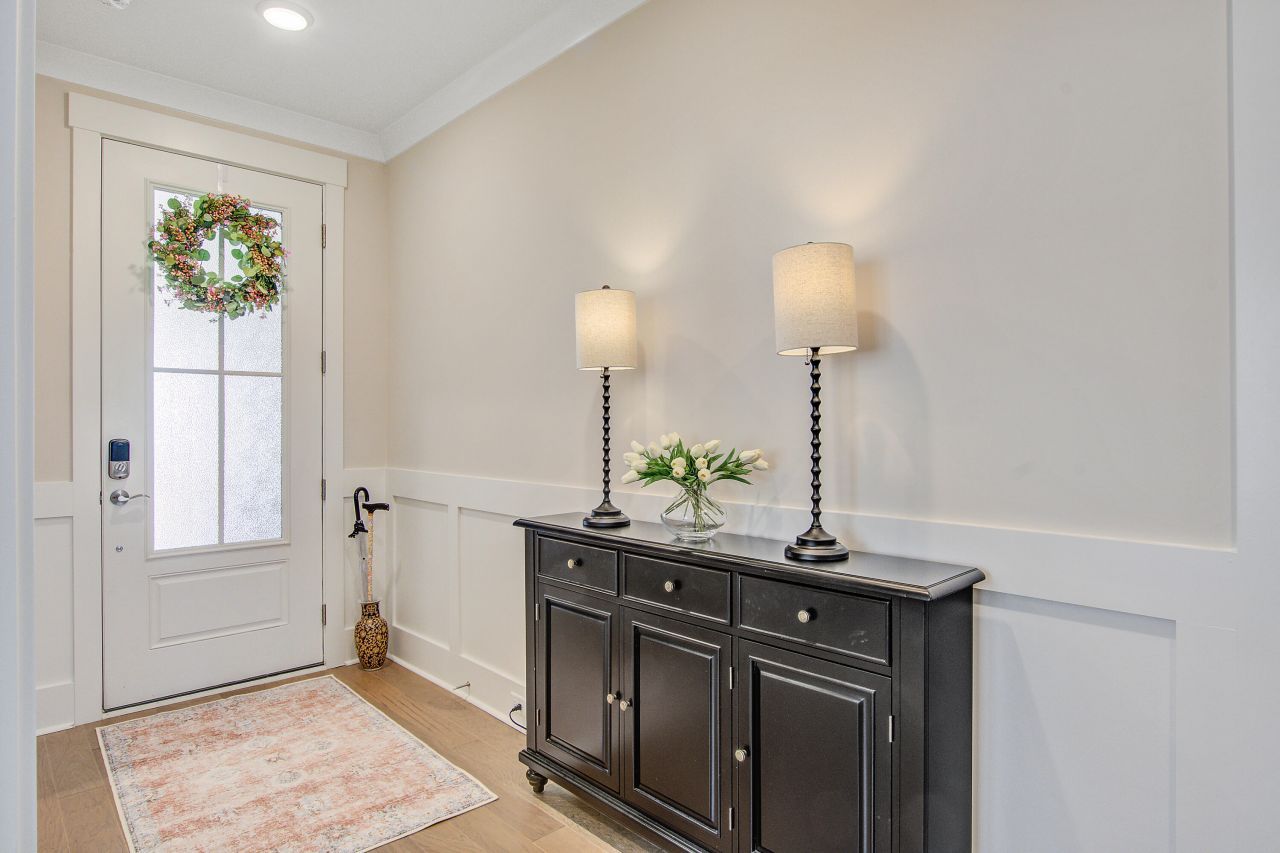 311 Autumn Azalea Way Photo 7