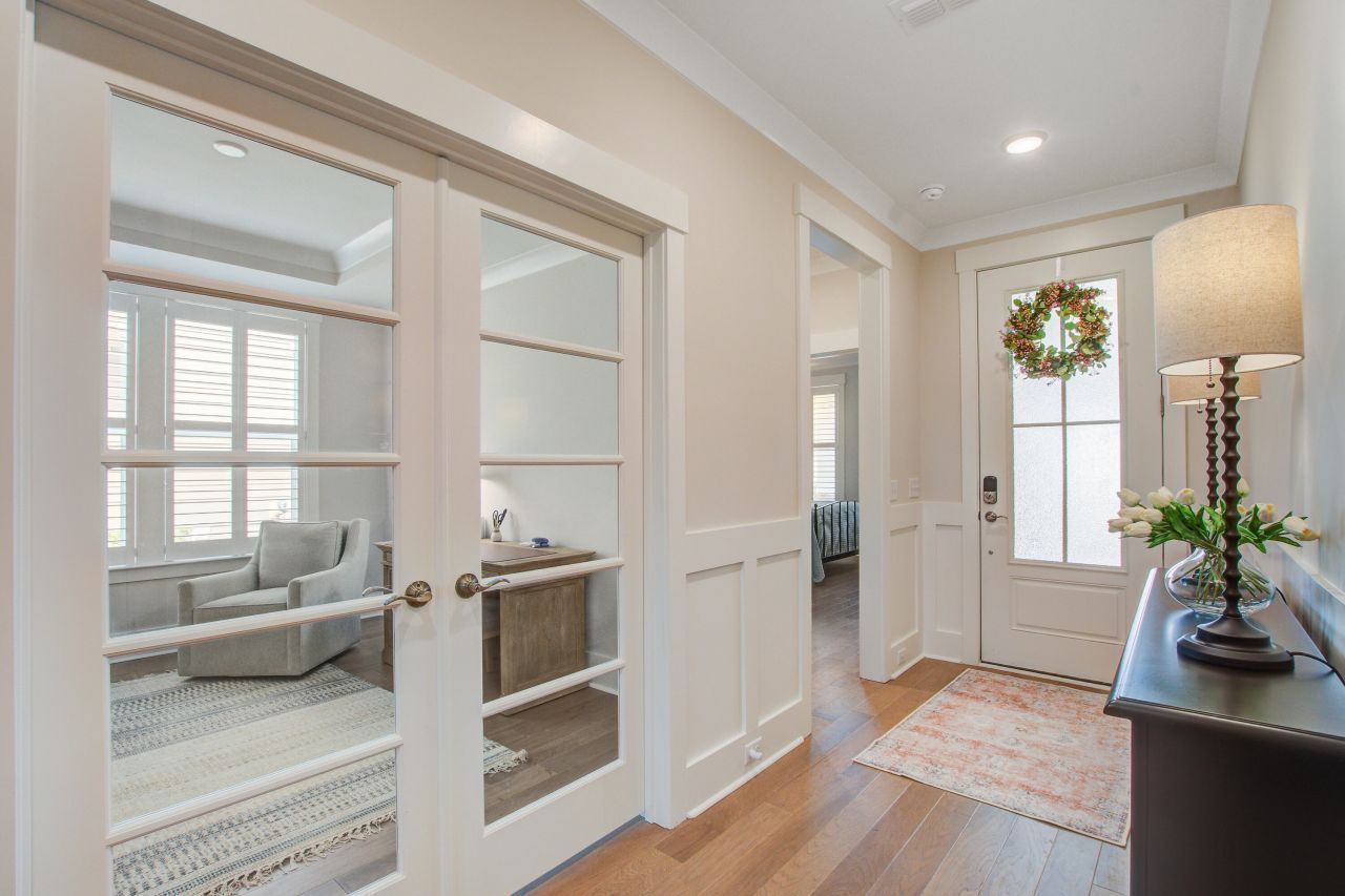 311 Autumn Azalea Way Photo 8