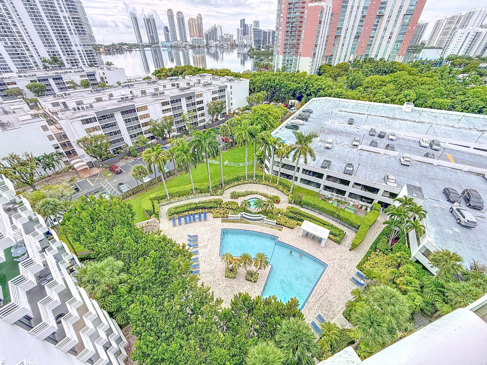 3300 NE 192 Street Ne, Unit 1216, Aventura, FL 33180 Photo