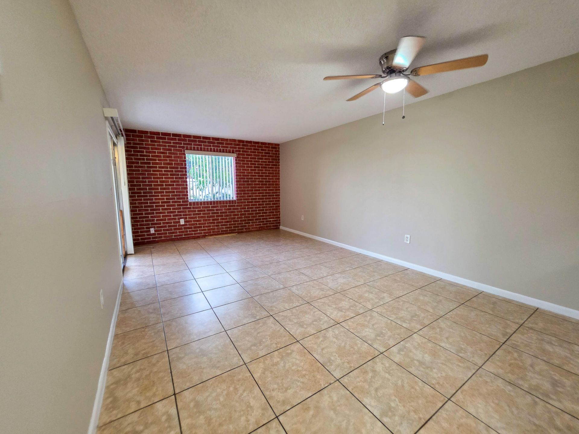 6080 Forest Hill Boulevard, Unit 103, West Palm Beach, FL 33415 Photo