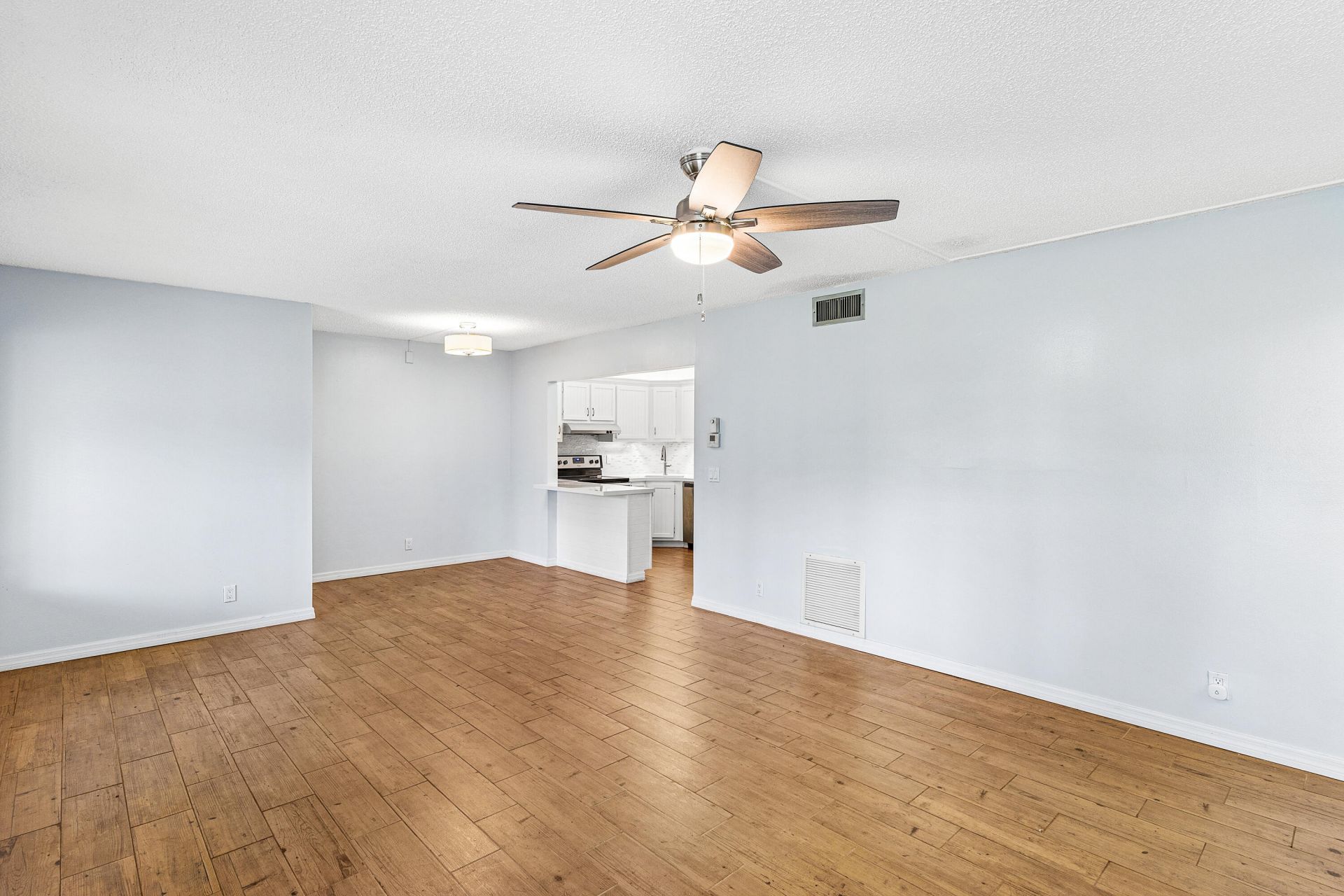 3560 Pine Tree Court, Unit B-1, Greenacres, FL 33463 Photo