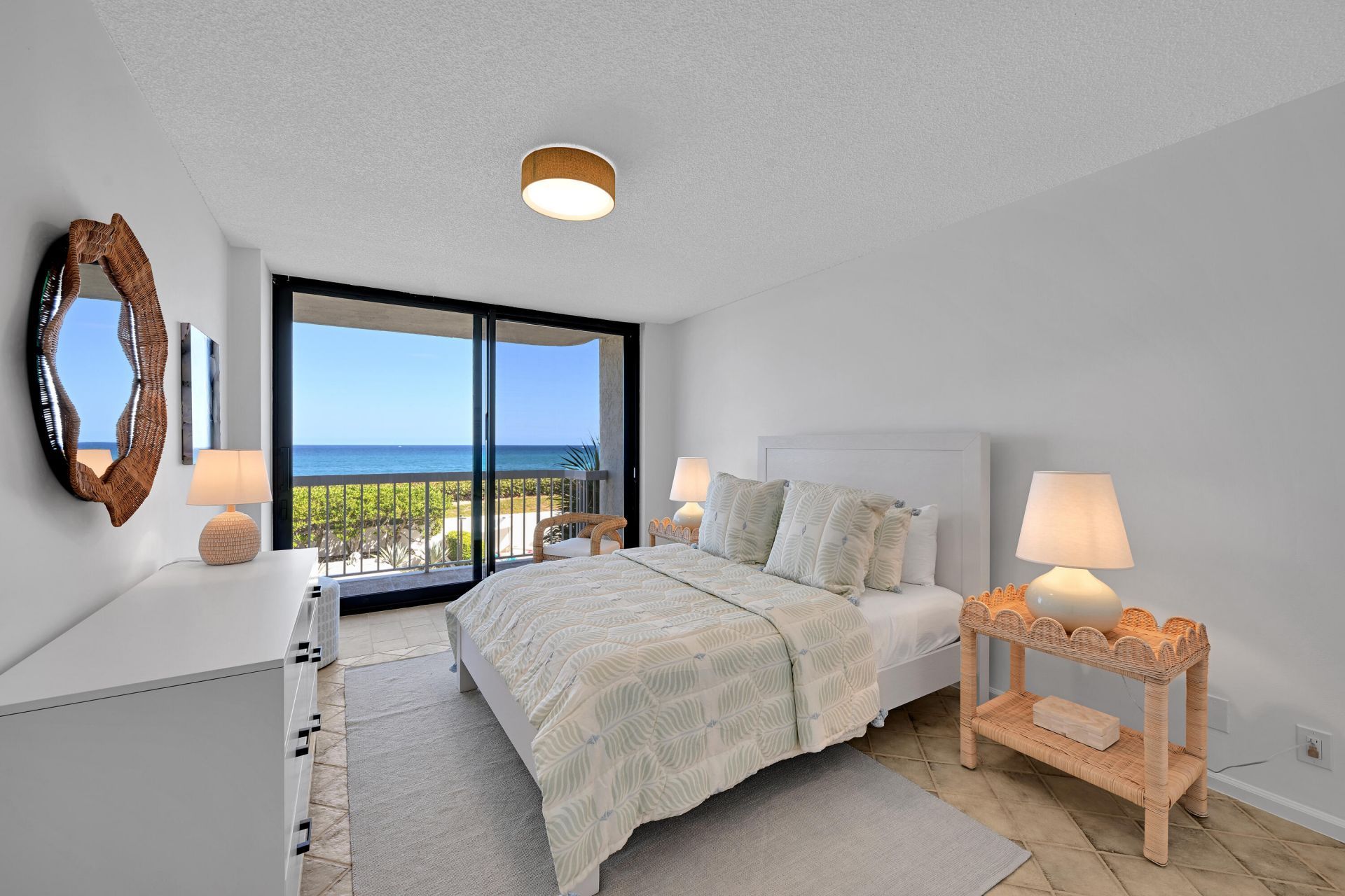 3300 S Ocean Boulevard, Unit 203, Palm Beach, FL 33480 Photo