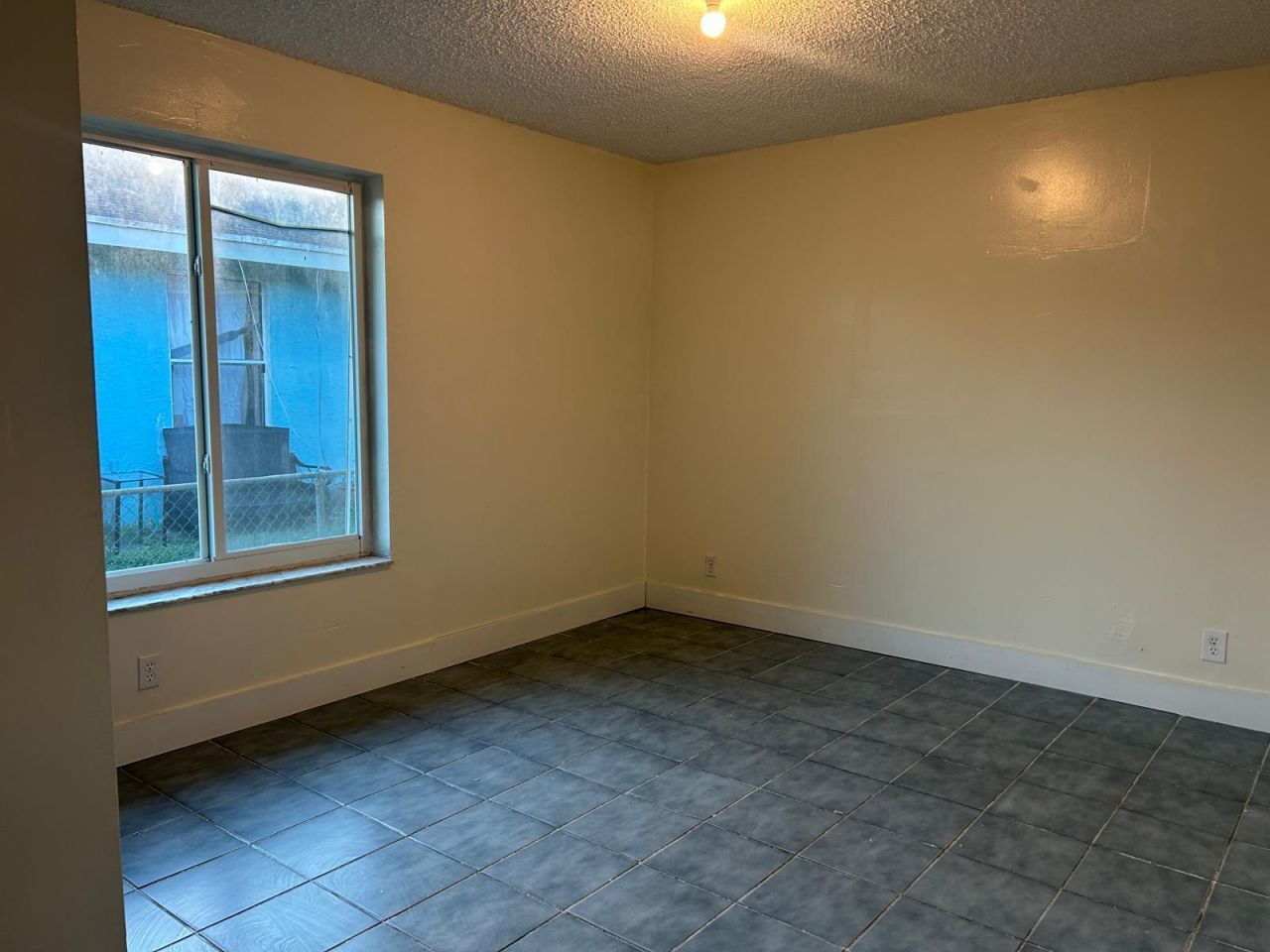 2828 NW 9th Place, Fort Lauderdale, FL 33311 Photo