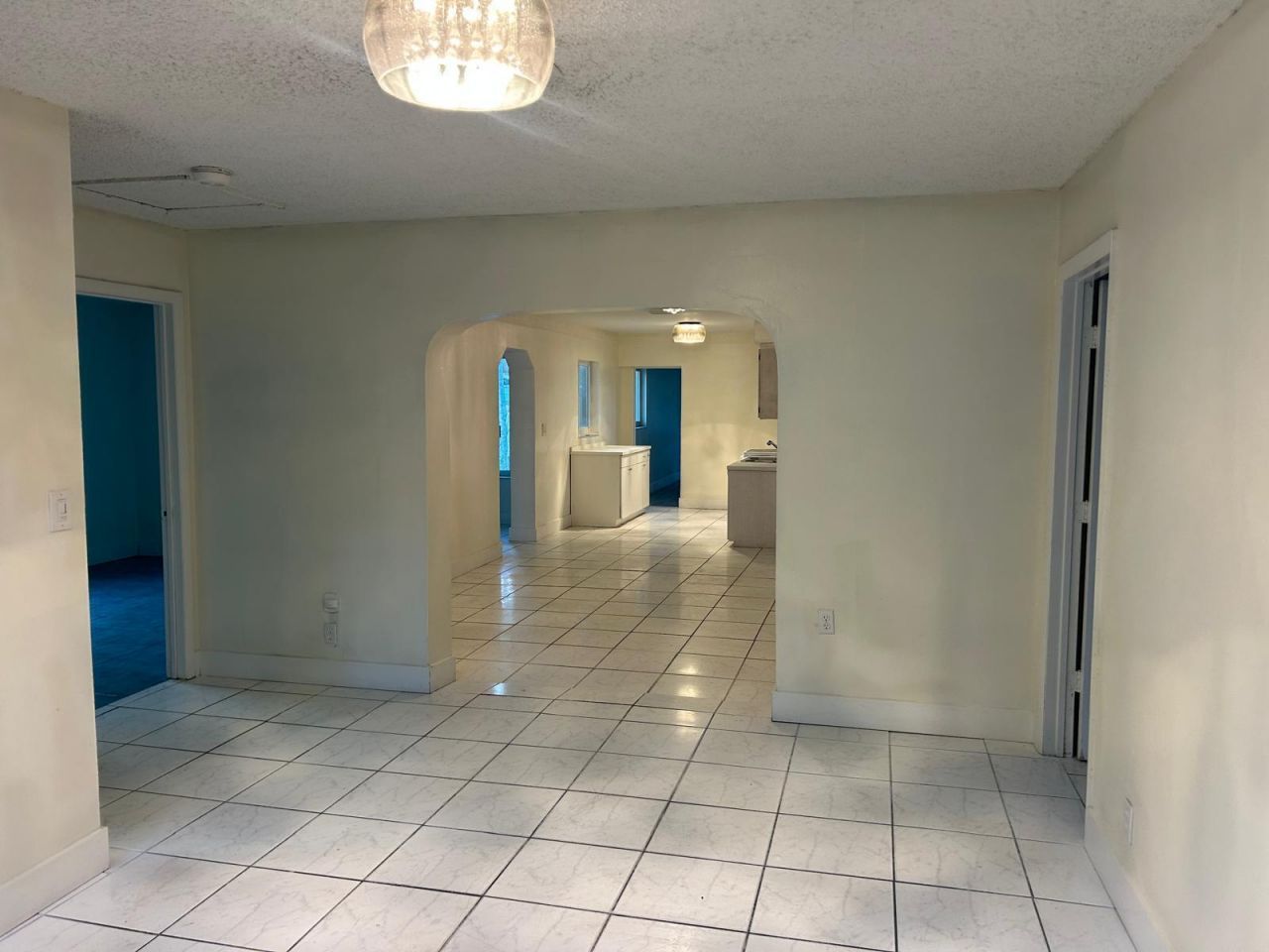 2828 NW 9th Place, Fort Lauderdale, FL 33311 Photo