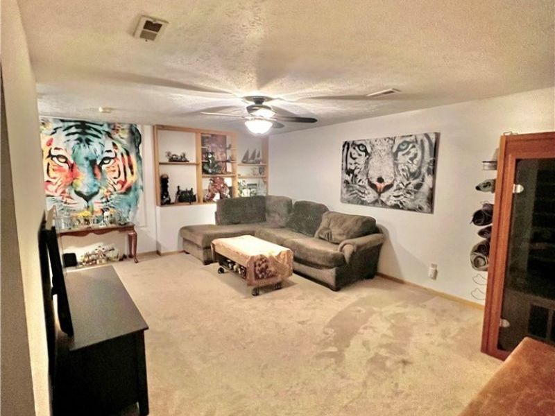 620 Topaz Lane, Brunswick, OH 44212 Photo 15