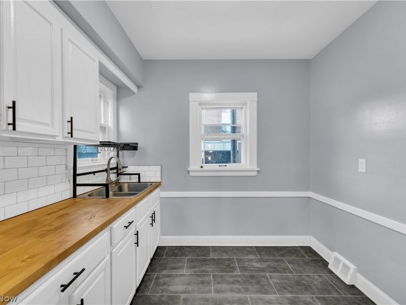 1239 W 115th Street, Unit 1/DN, Cleveland, OH 44102 Photo 11