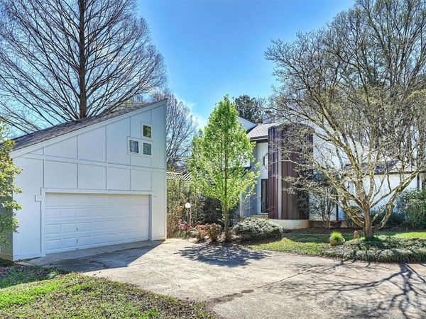 13730 Capriole Lane, Matthews, NC 28105