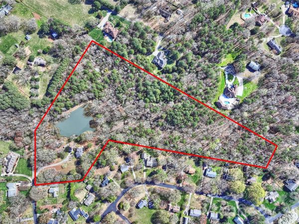 13730 Capriole Lane, Matthews, NC 28105