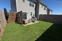 530 Huntingdale Place photo 4