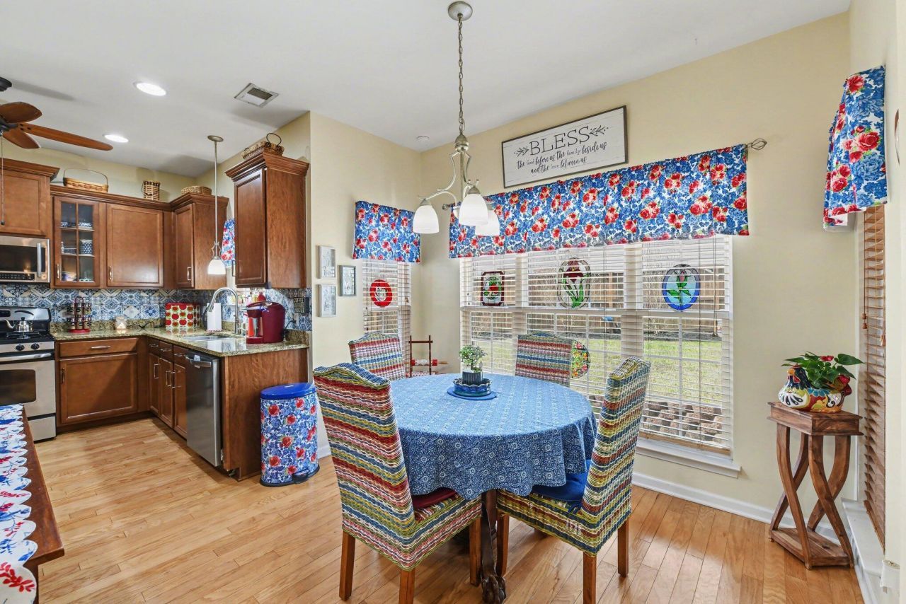 3005 Beauregard Court Photo 16