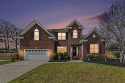 3005 Beauregard Court photo 4