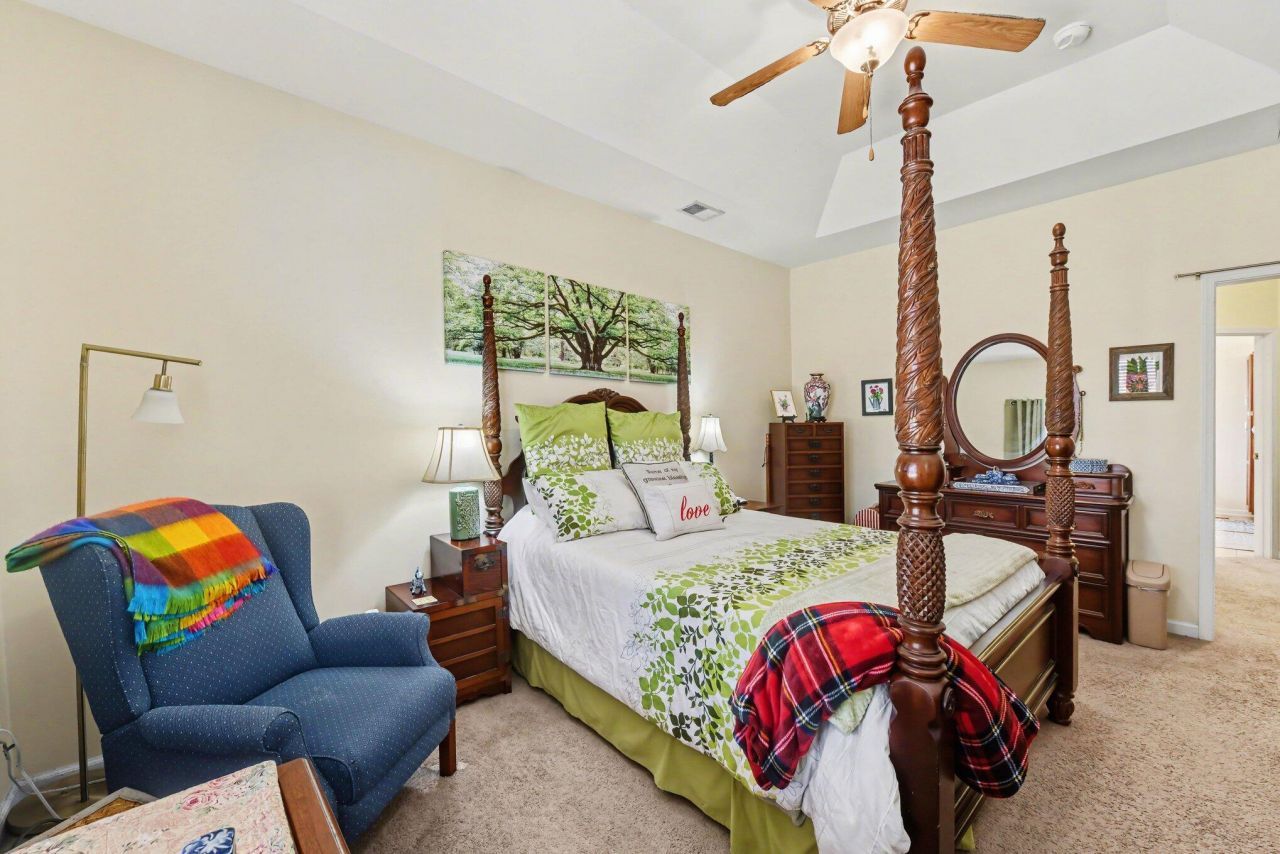 3005 Beauregard Court Photo 23