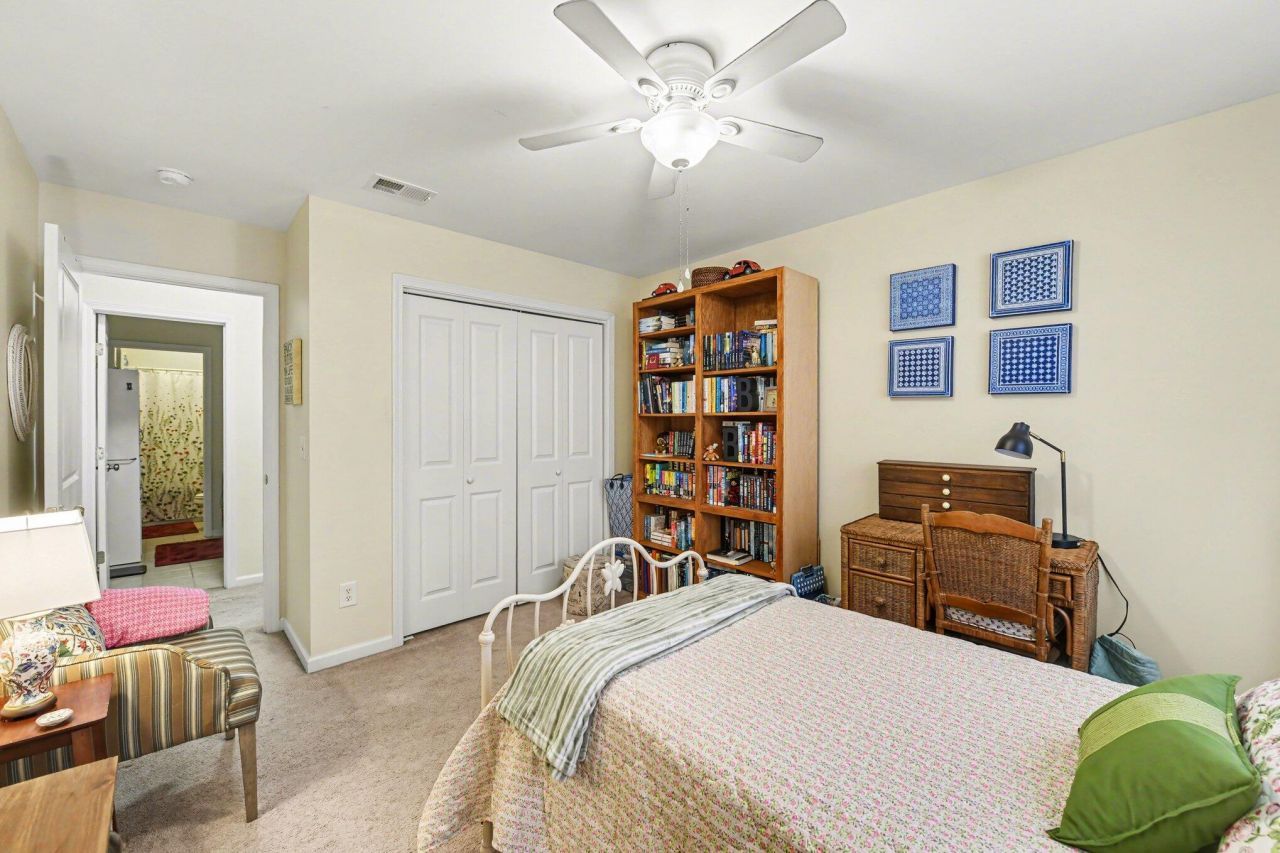 3005 Beauregard Court Photo 31