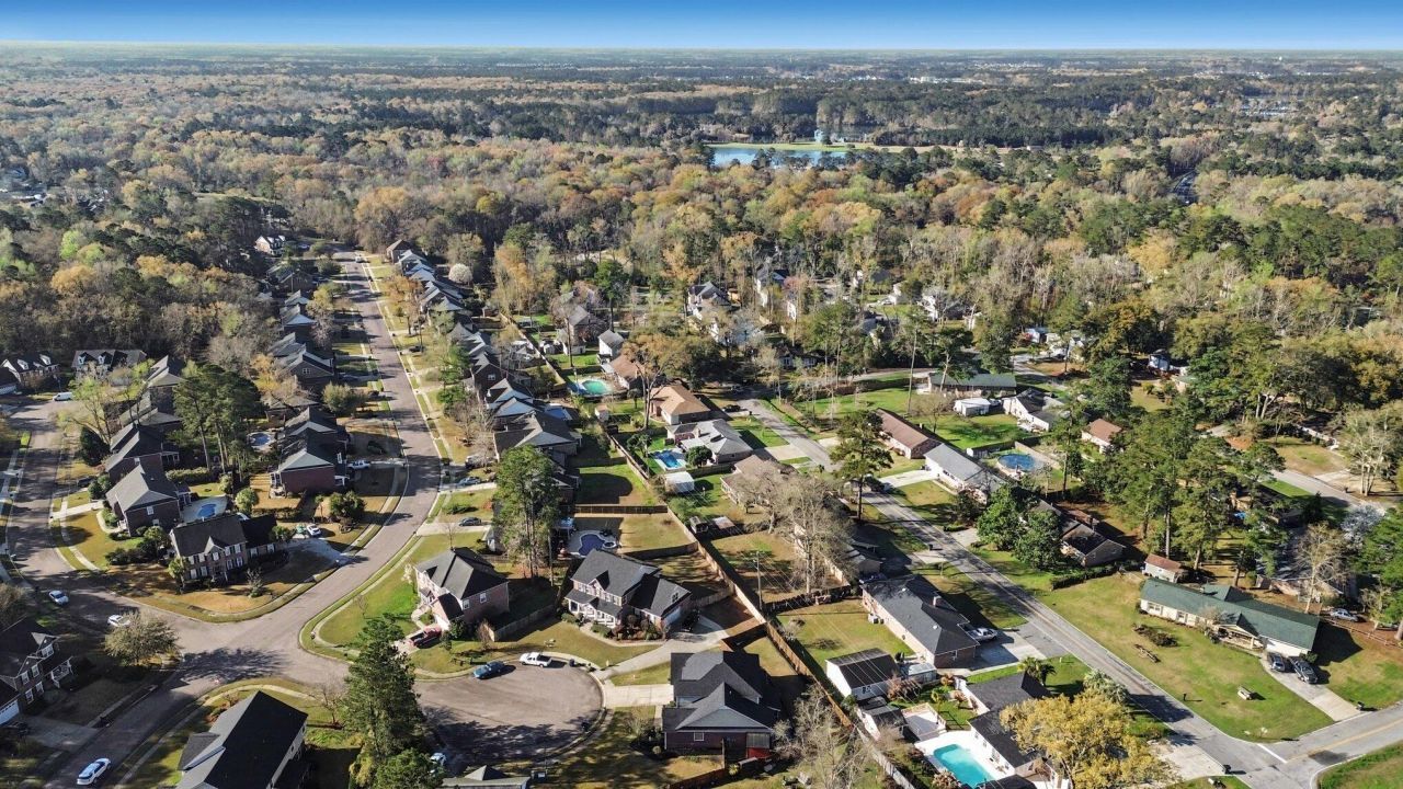 3005 Beauregard Court Photo 48