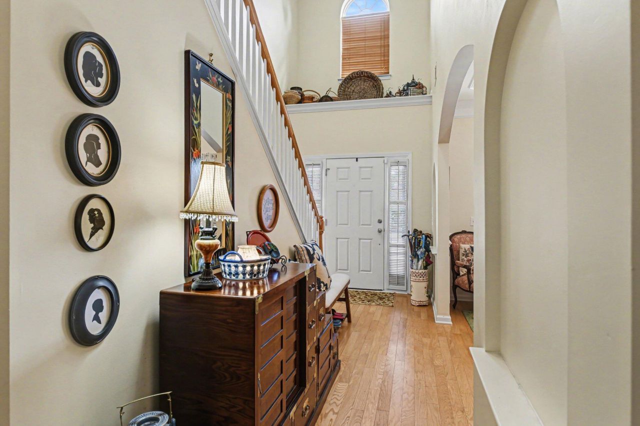 3005 Beauregard Court Photo 8