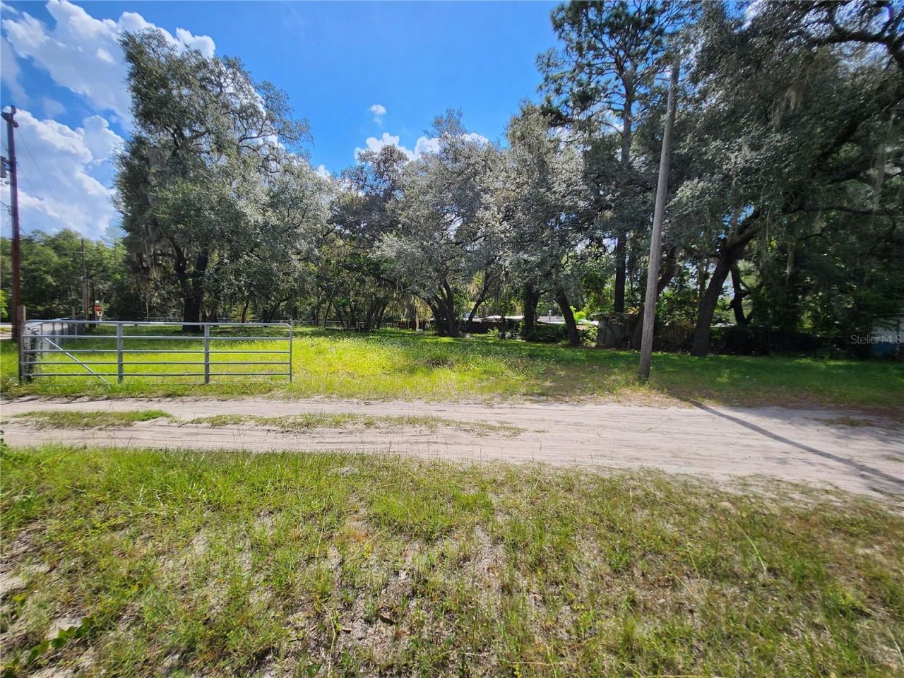 16930 SE 1st Lane, Silver Springs, FL 34488 Photo