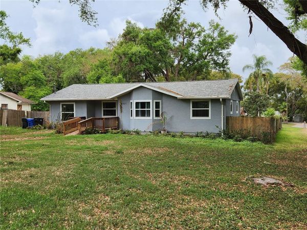 1926 MEADOWRIDGE DRIVE , VALRICO, FL 33596