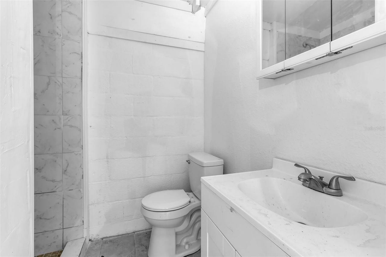 1008 16th Avenue W, Bradenton, FL 34205 Photo