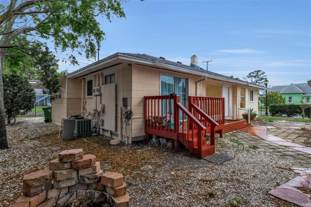 1008 16th Avenue W, Bradenton, FL 34205 Photo