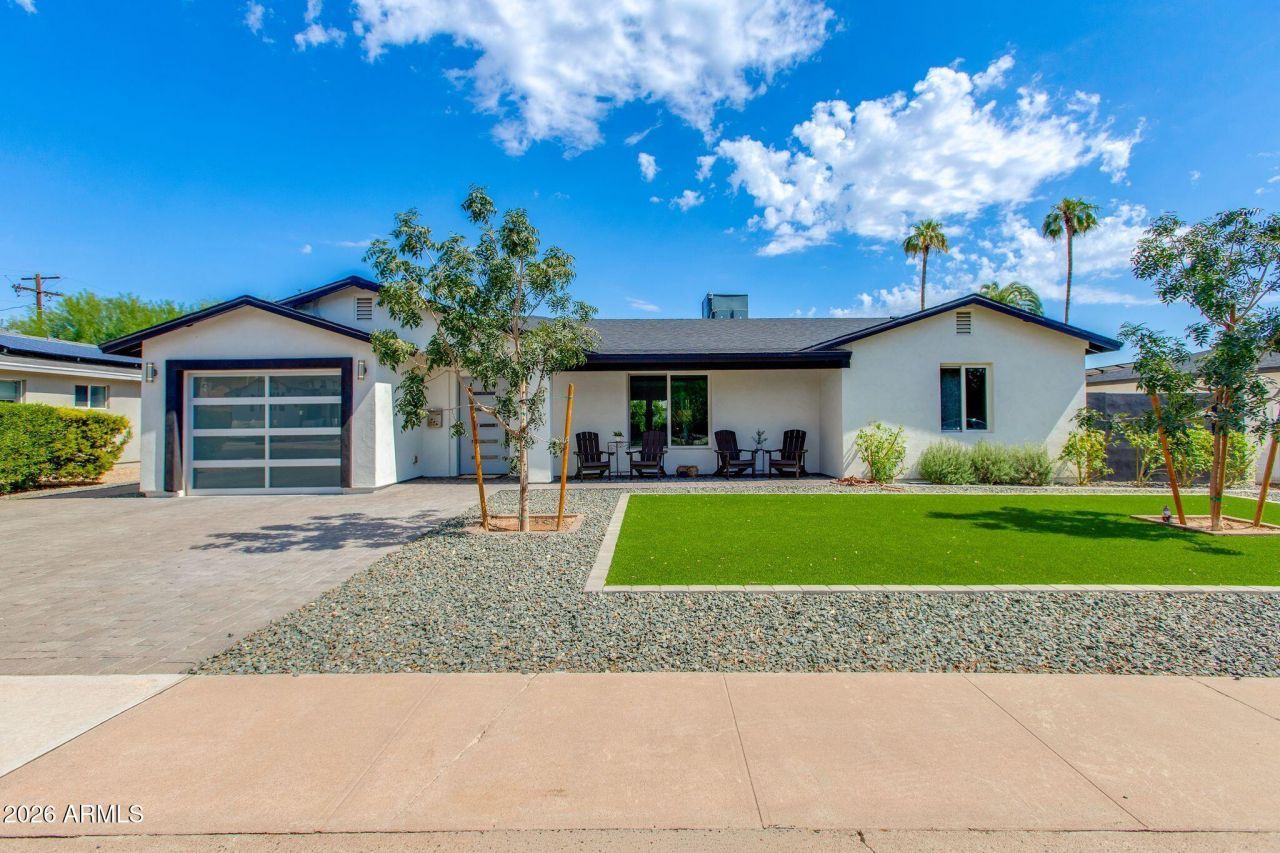 5817 N 12th Place, Phoenix, AZ 85014 Main Photo