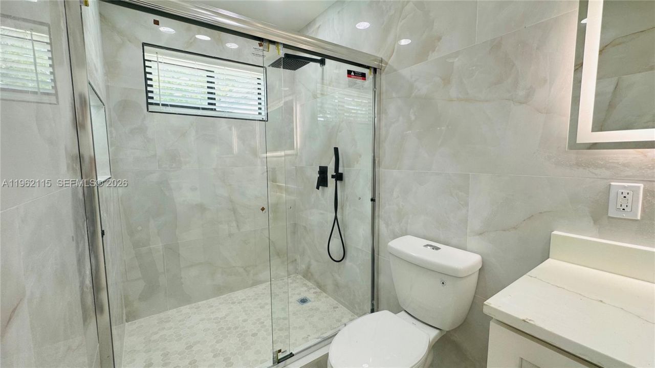 40 NW 125th St, North Miami, FL 33168 Photo