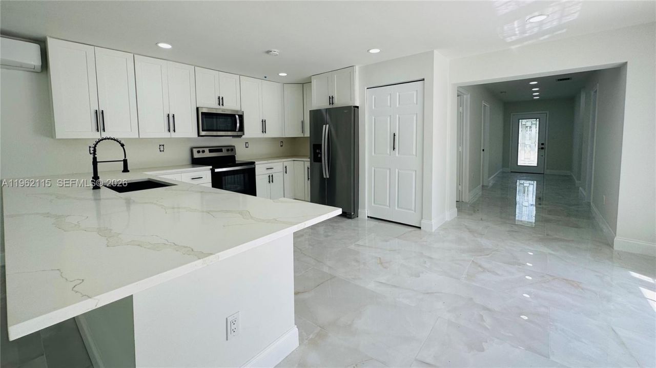 40 NW 125th St, North Miami, FL 33168 Photo