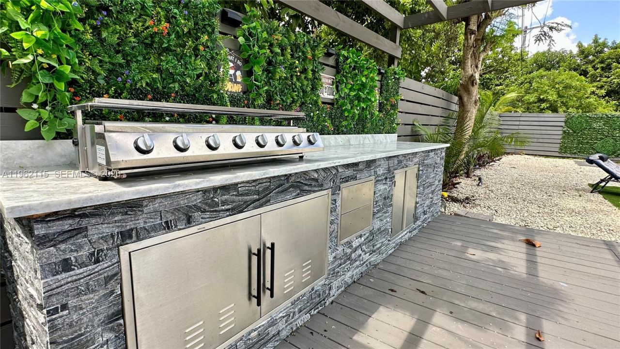 40 NW 125th St, North Miami, FL 33168 Photo