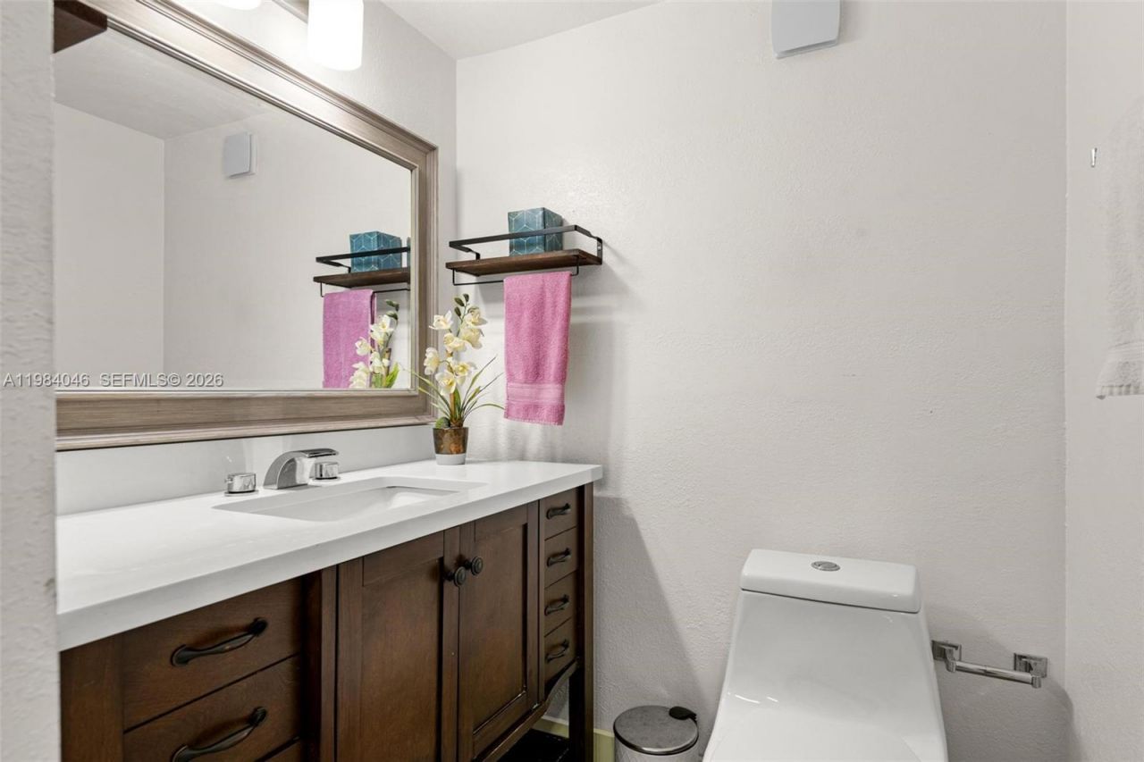 10852 N Kendall Dr , Unit 317, Miami, FL 33176 Photo