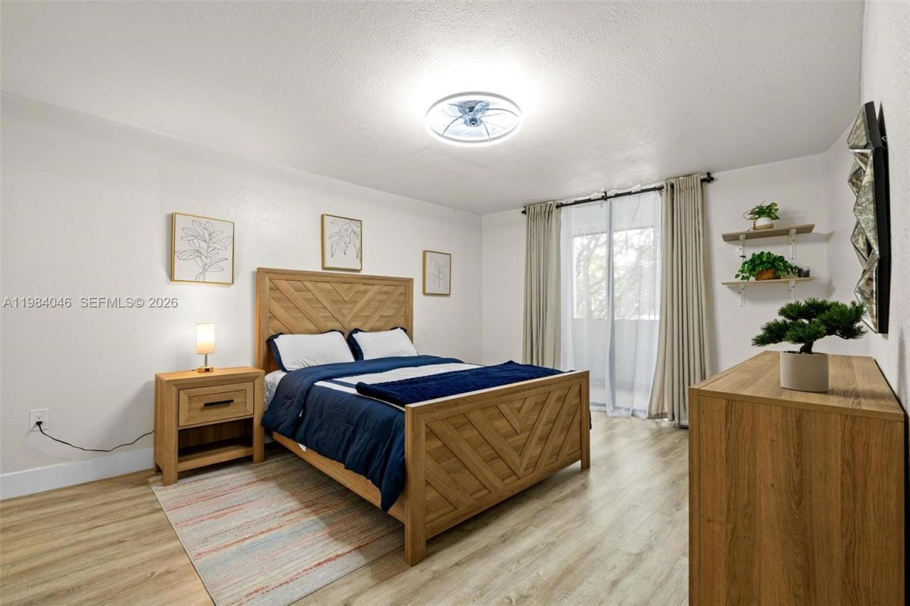 10852 N Kendall Dr , Unit 317, Miami, FL 33176 Photo