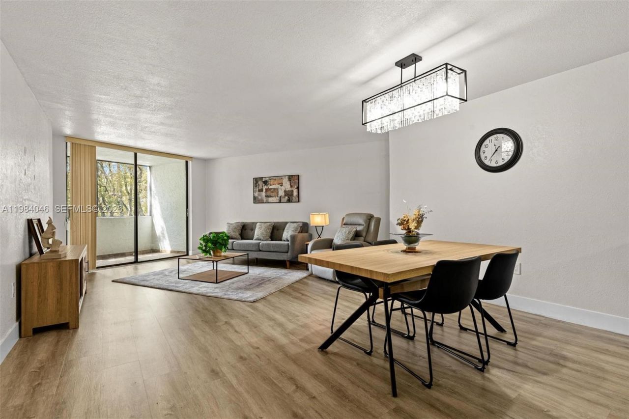 10852 N Kendall Dr , Unit 317, Miami, FL 33176 Photo