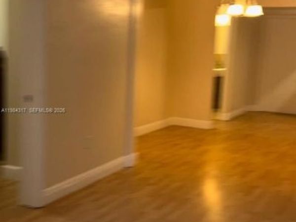 8866 SW 126th St , Miami, FL 33176