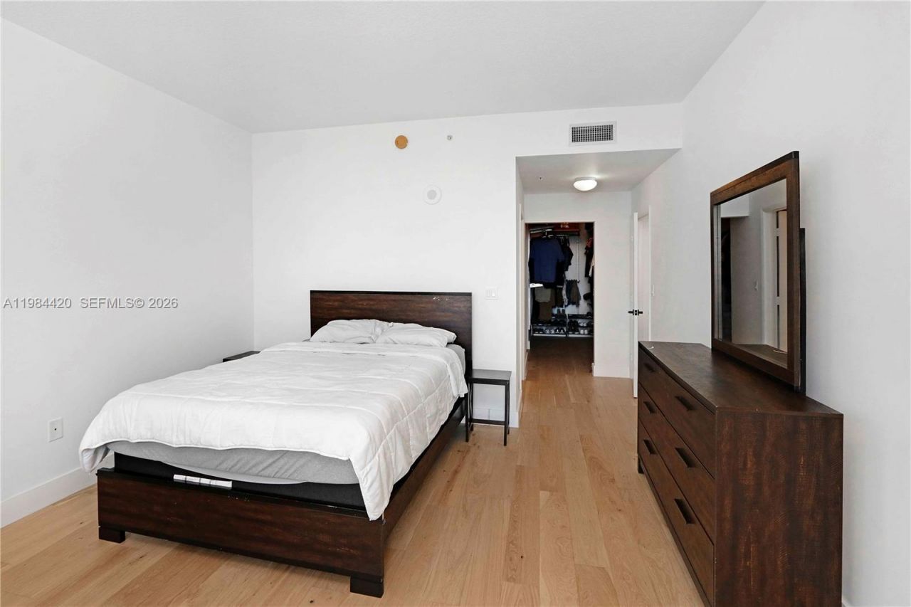 31 SE 5th St, Unit 3916, Miami, FL 33131 Photo