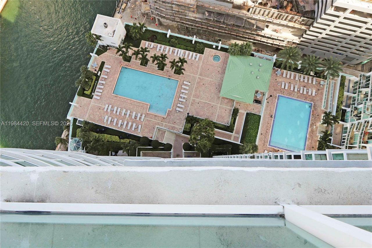 31 SE 5th St, Unit 3916, Miami, FL 33131 Photo