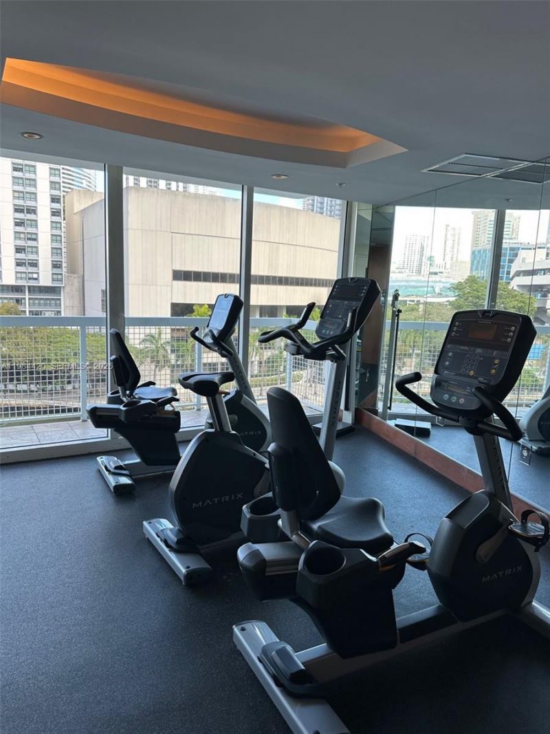 31 SE 5th St, Unit 3916, Miami, FL 33131 Photo