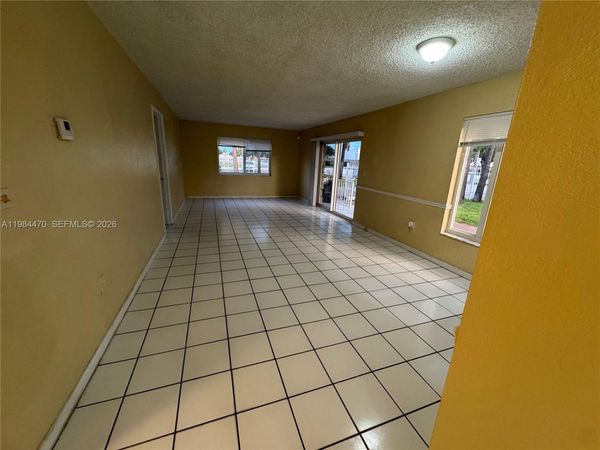 505 NW 177th St , Unit 103, Miami Gardens, FL 33169