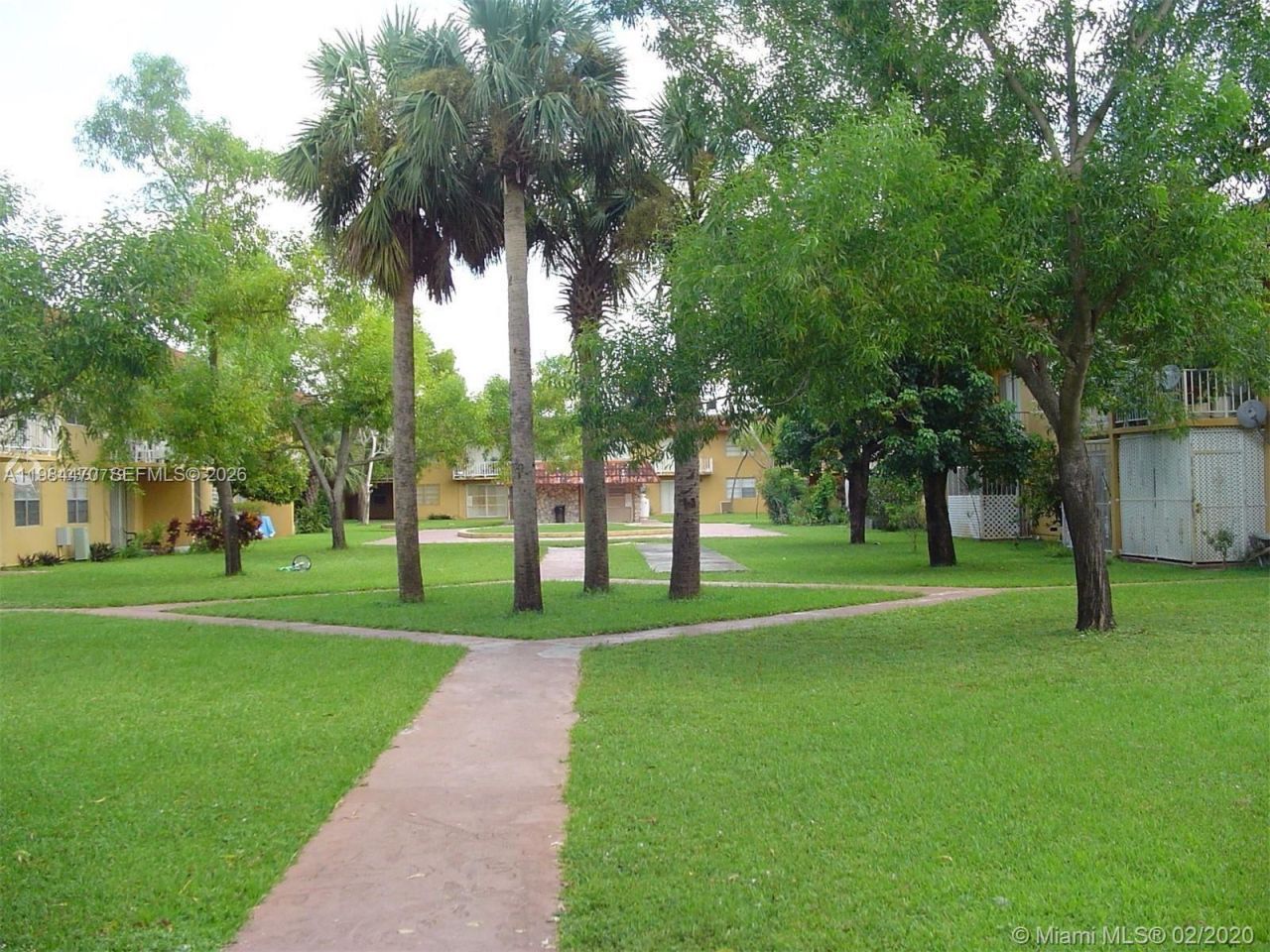 505 NW 177th St, Unit 103, Miami Gardens, FL 33169 Photo
