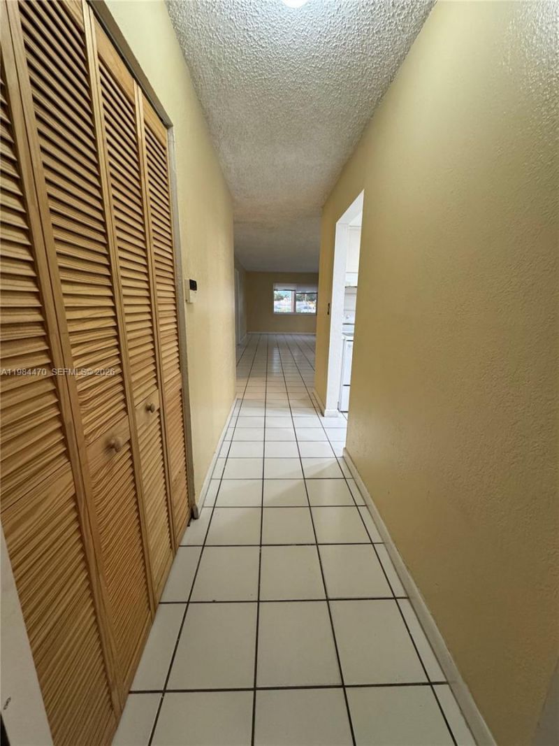 505 NW 177th St , Unit 103, Miami Gardens, FL 33169 Photo