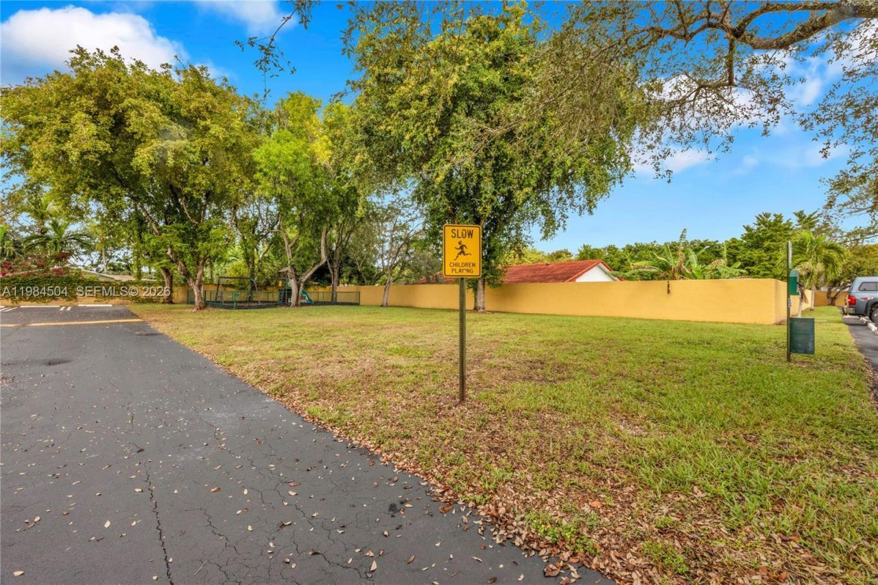 7773 SW 94th Ln, Miami, FL 33156 Photo