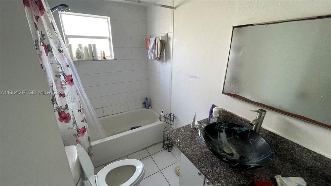 5100 SW 41st St, Unit 226, Pembroke Park, FL 33023 Photo