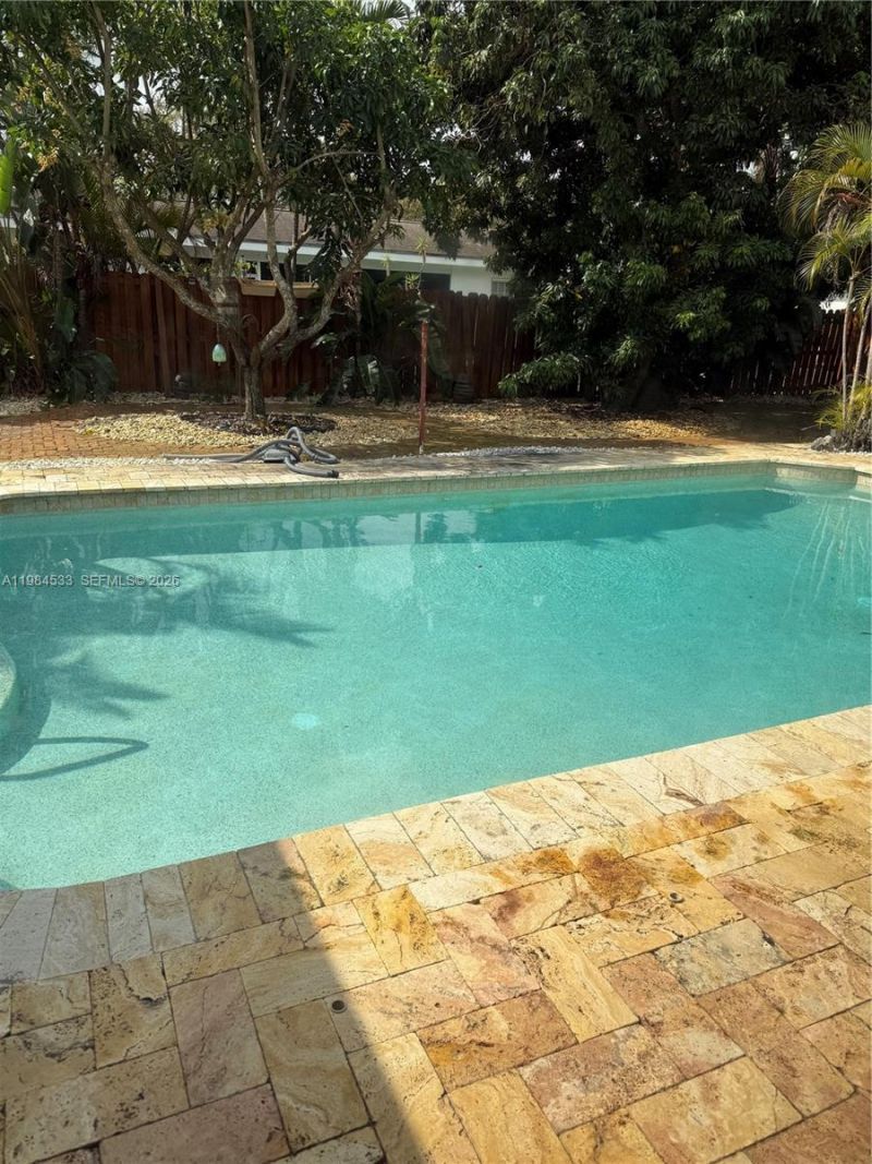 5170 SW 18th Ct , Unit Rear, Plantation, FL 33317 Photo