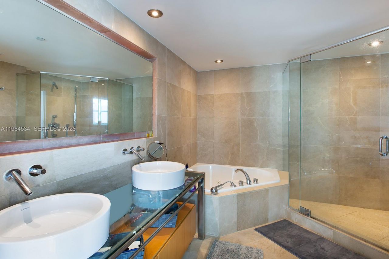 6000 Indian Creek Dr, Unit 12B, Miami Beach, FL 33140 Photo