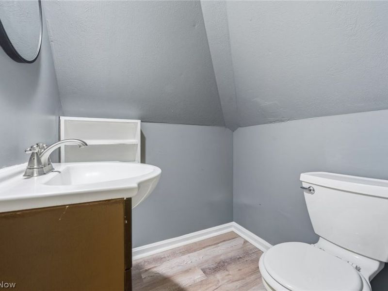 563 Geneva Avenue, Struthers, OH 44471 Photo 20