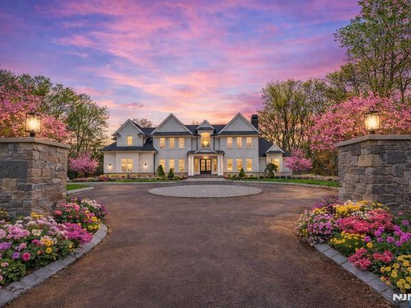 104 Chestnut Ridge, SADDLE RIVER, NJ 07458