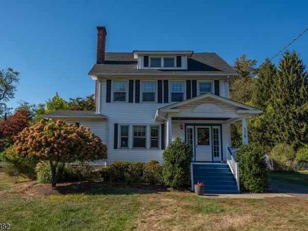 176 Grove Ave, Verona, NJ 07044