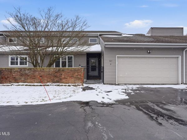 821 Fox Run Road, Findlay, OH 45840